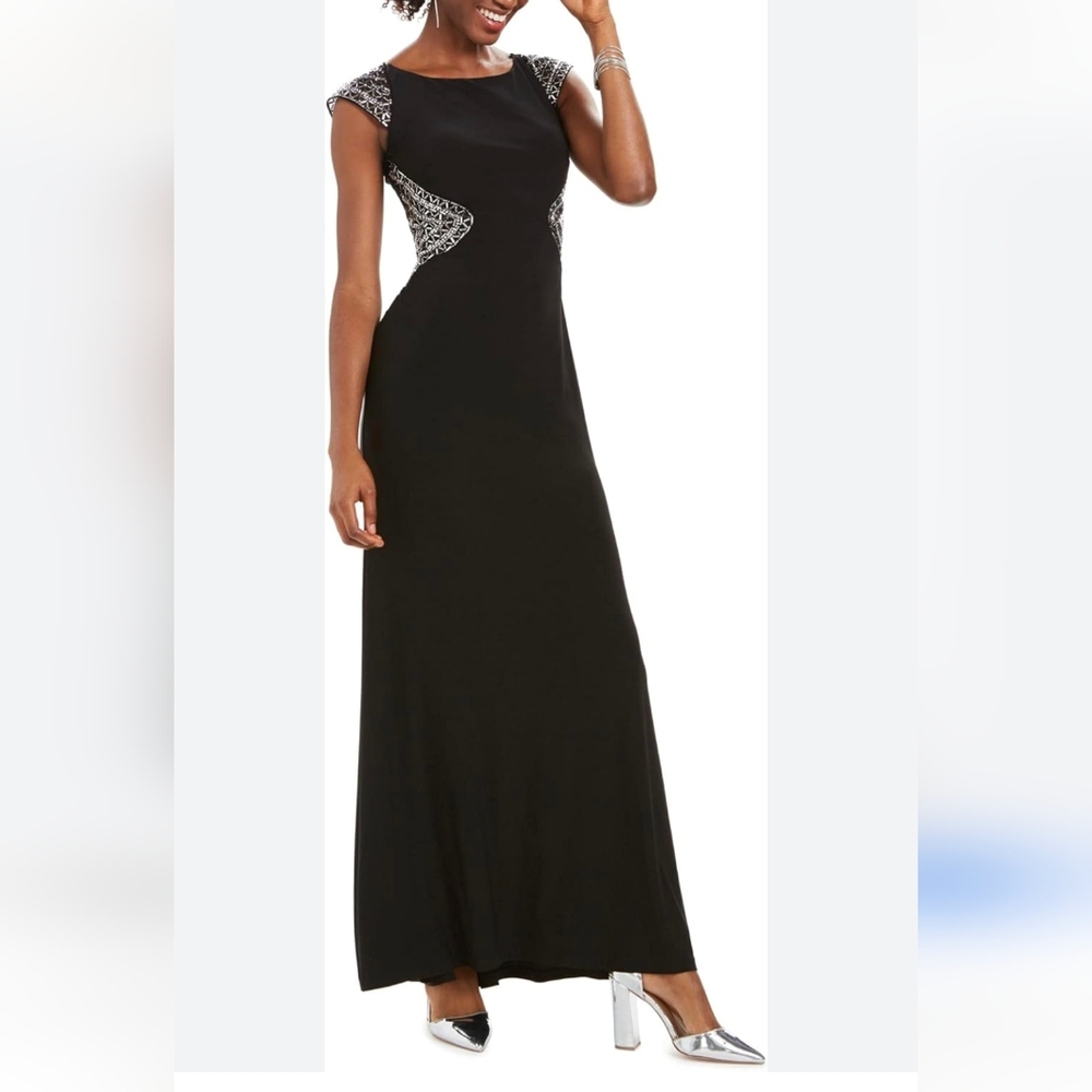 Vince Camuto Black Gown Sz.4 NWT